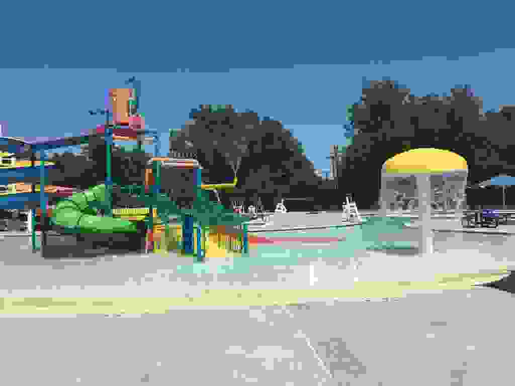 Boomtown Bay Family Aquatic Center Parks