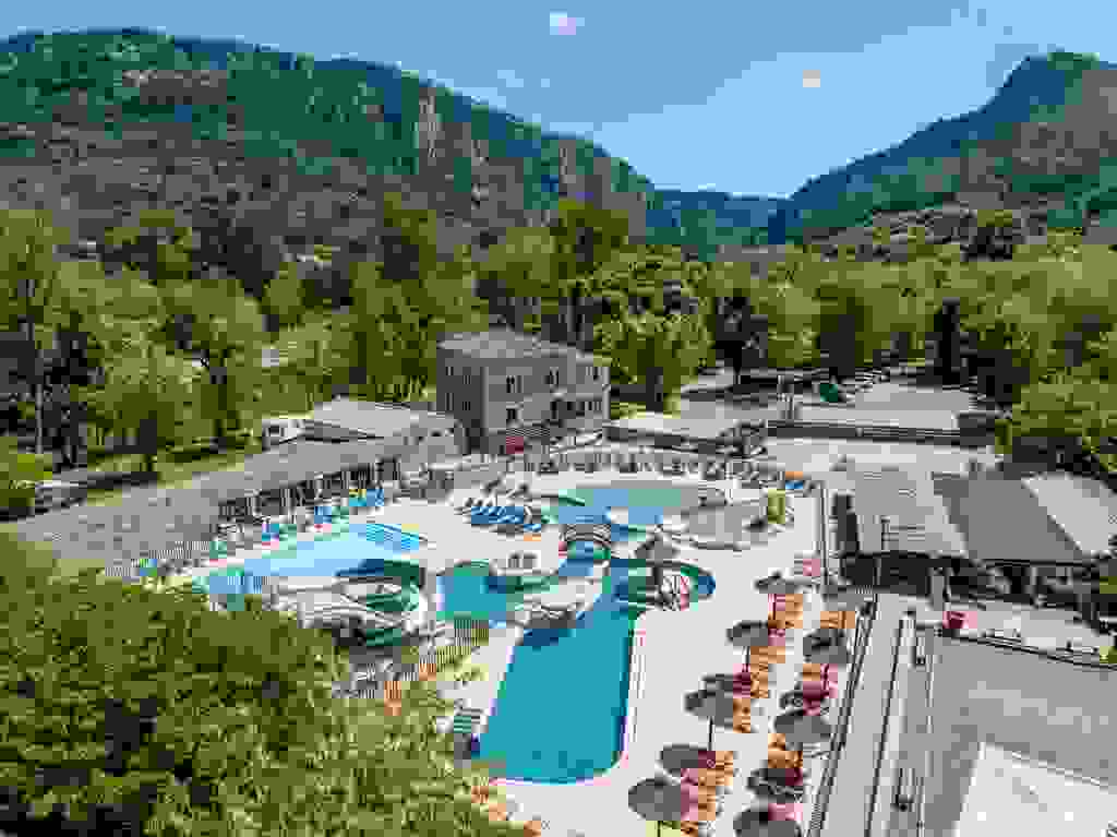 Camping Le Castel Rose Ciela Village Parks