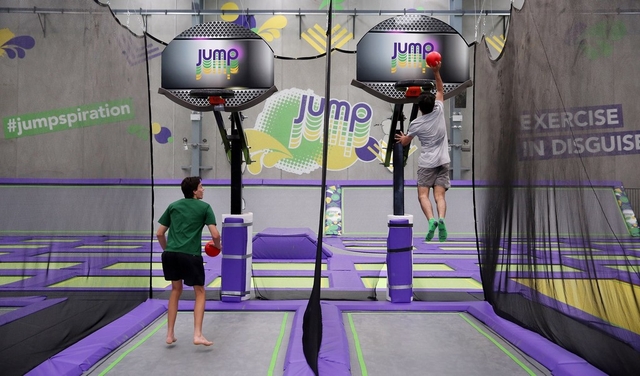 JUMP Trampoline Park Avondale Logo