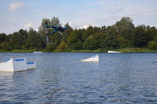 Lakeside Cablepark Zwolle Logo