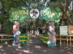 Pitchoun Forest Logo